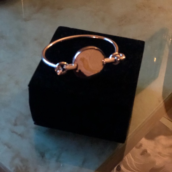 Eddie Borgo Silver Vermeil Disc Latch Cuff - Picture 2 of 4